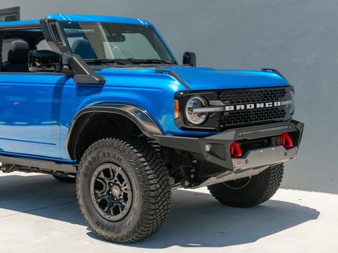 Used 2021 Ford Bronco Wildtrak AWD/4WD image 39