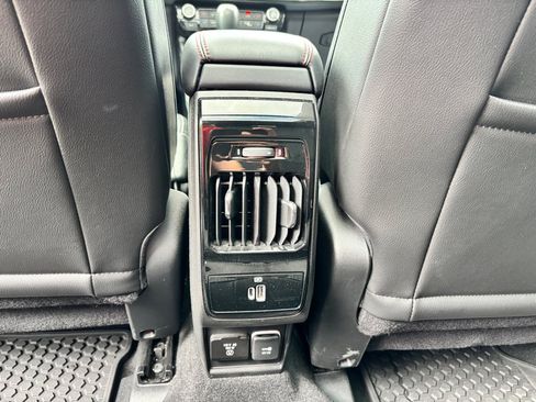 Used 2022 Jeep Compass Trailhawk w/ Sun and Sound Group AWD/4WD image 14