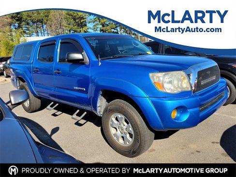 Used 2008 Toyota Tacoma PreRunner image 1