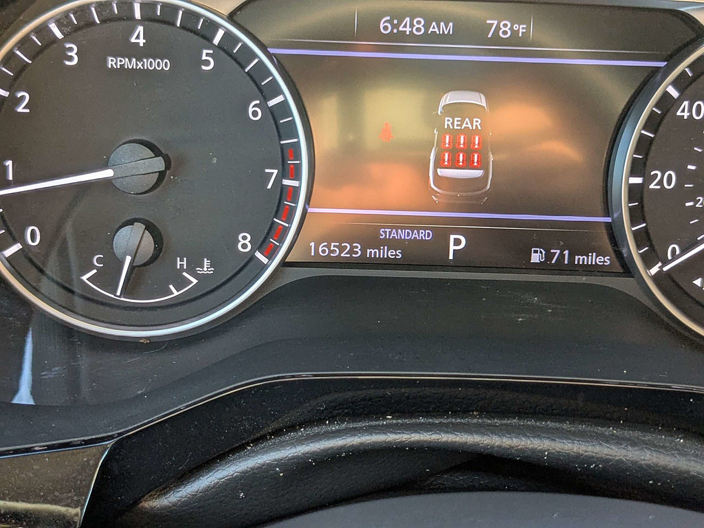 Certified 2025 Nissan Pathfinder SV FWD image 31
