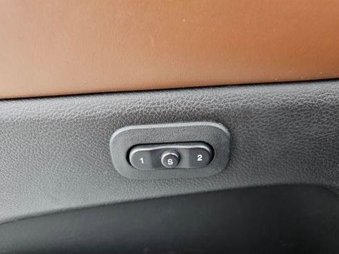 Used 2021 Jeep Grand Cherokee Overland image 33