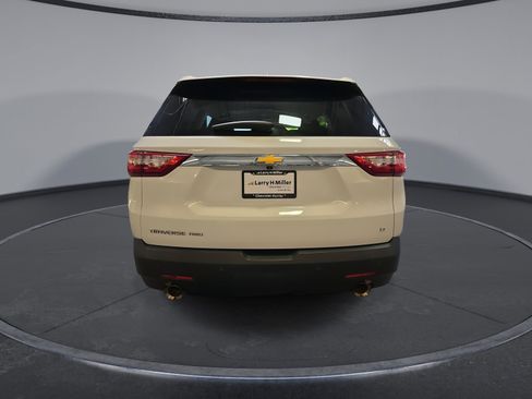 Used 2021 Chevrolet Traverse LT w/ LPO, Floor Liner Package AWD/4WD image 12