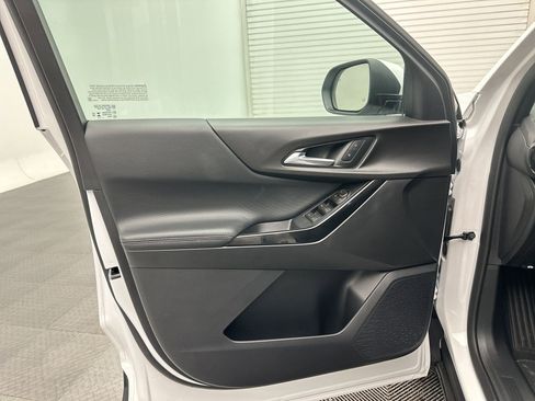 New 2026 Chevrolet Equinox LT w/ Safety and Technology Package image 13