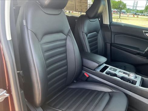 Used 2022 Ford Edge SEL w/ Convenience Package AWD/4WD image 12