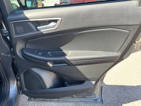 Used 2022 Ford Edge SEL AWD/4WD image 32