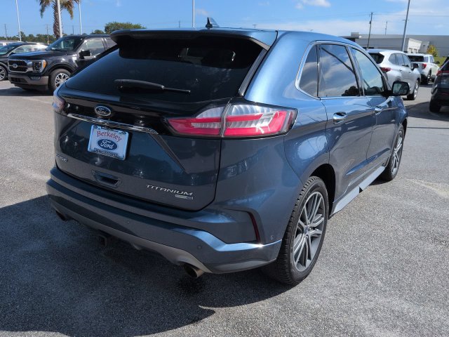Used 2019 Ford Edge Titanium w/ Equipment Group 301A AWD/4WD image 4