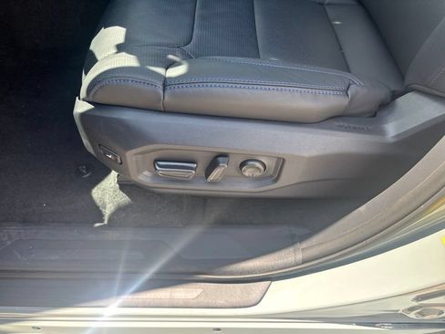 New 2026 Toyota Tundra Platinum AWD/4WD image 28