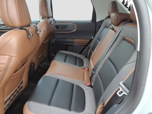 Used 2024 Ford Bronco Sport Outer Banks w/ Tech Package image 15