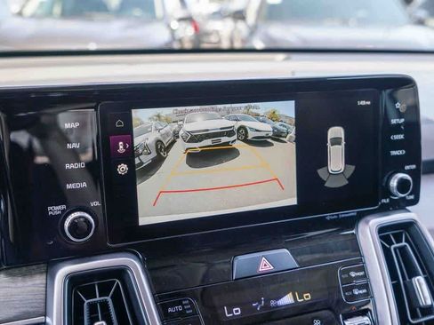 Certified 2023 Kia Sorento EX w/ Panoramic Sunroof Package FWD image 22