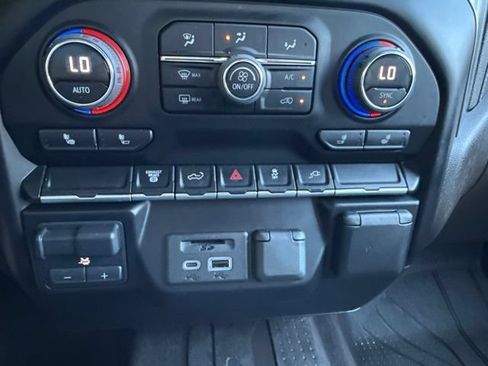 Used 2023 Chevrolet Silverado 3500 LTZ AWD/4WD image 15