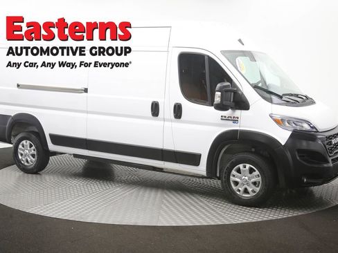 Used 2025 RAM ProMaster 3500 w/ Convenience Group FWD image 46