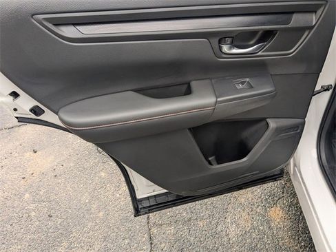 Used 2024 Honda CR-V Sport image 26