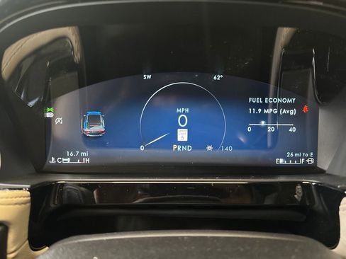 New 2026 Lincoln Corsair Premiere image 2