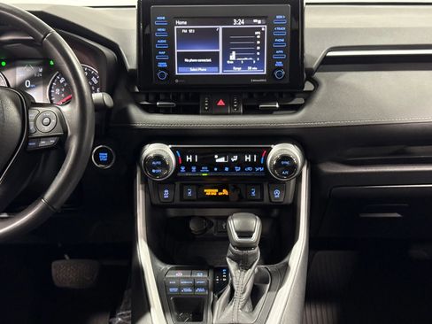 Used 2021 Toyota RAV4 XLE Premium AWD/4WD image 42