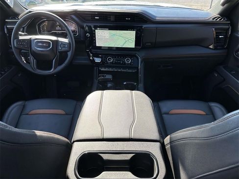Used 2025 GMC Sierra 1500 AT4 w/ AT4 Premium Package image 2