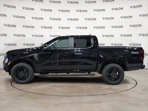 New 2025 Ford Ranger Lariat w/ FX4 Off-Road Package image 2