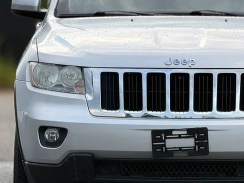 Used 2012 Jeep Grand Cherokee Laredo AWD/4WD image 11