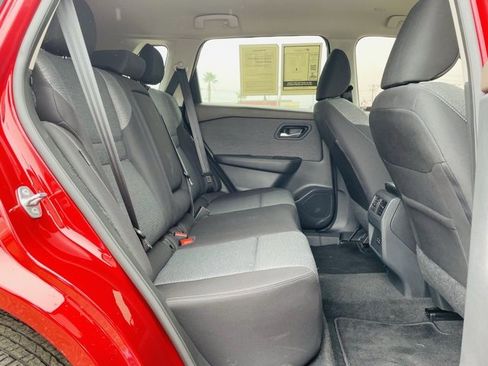 Certified 2023 Nissan Rogue SV image 23