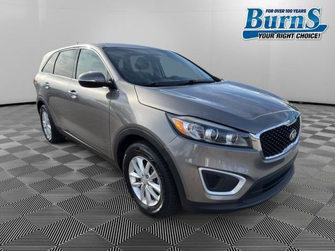 Used 2018 Kia Sorento L image 1