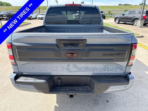 Used 2026 Nissan Frontier PRO-4X w/ Tow Package AWD/4WD image 9