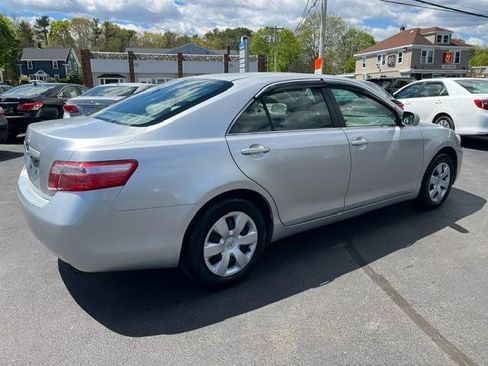 Used 2007 Toyota Camry LE FWD image 3