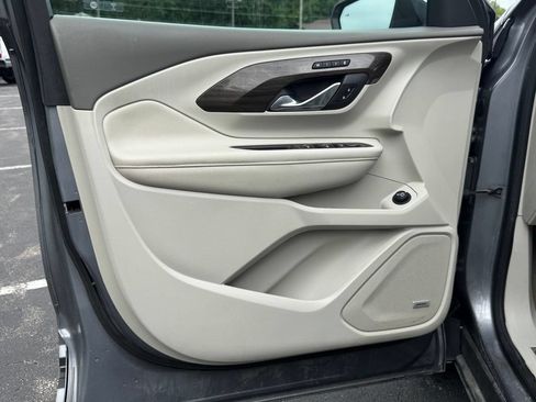 Used 2019 GMC Terrain Denali AWD/4WD image 13
