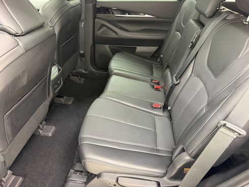 Used 2022 INFINITI QX60 Pure FWD image 22