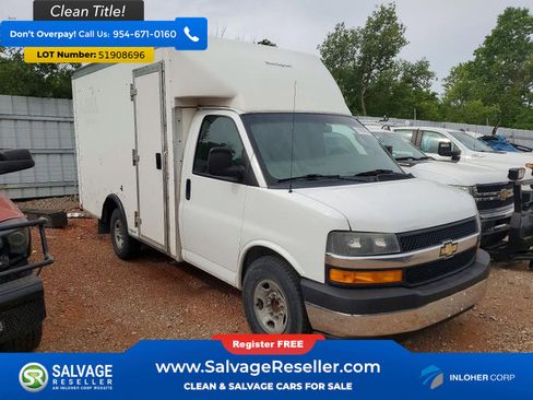 Used 2020 Chevrolet Express 3500 w/ Power Convenience Package RWD image 5