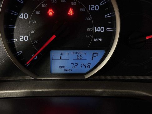 Used 2015 Toyota RAV4 LE AWD/4WD image 19