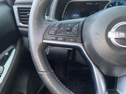 Used 2025 Nissan Leaf SV Plus image 25
