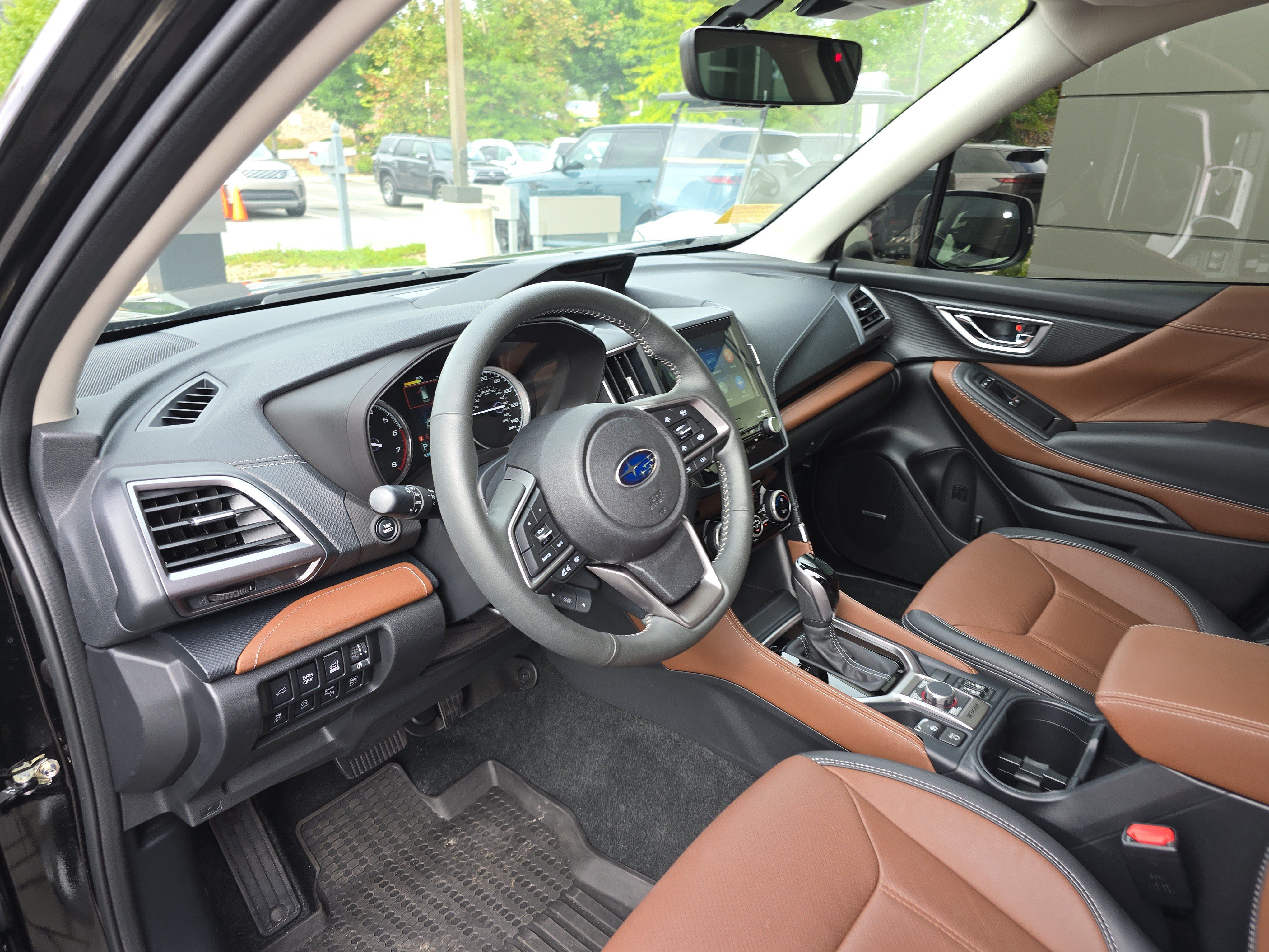 Used 2024 Subaru Forester Touring AWD/4WD image 22