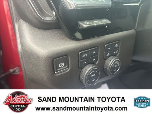 Used 2024 Chevrolet Silverado 1500 High Country w/ High Country Premium Package image 16