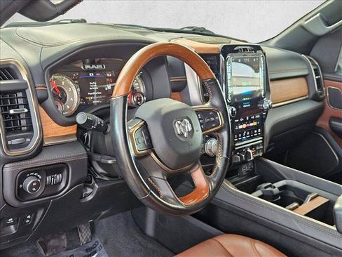 Used 2022 RAM 1500 Limited AWD/4WD image 10