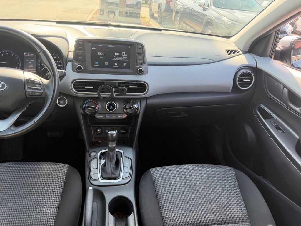 Used 2021 Hyundai Kona SEL Plus w/ Cargo Package FWD image 21