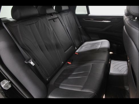 Used 2018 BMW X5 xDrive35i image 19