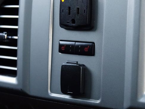 Used 2015 Ford F150 King Ranch w/ Equipment Group 601A Luxury image 11