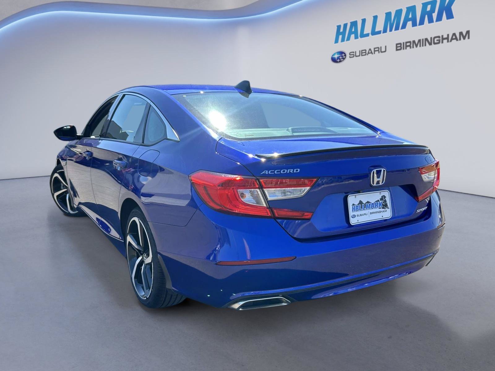Used 2021 Honda Accord Sport image 4