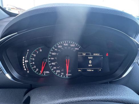 Used 2017 Chevrolet Trax LT w/ LT Convenience Package image 13