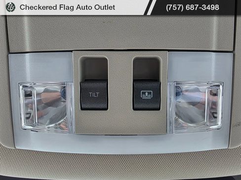 Used 2015 Lincoln MKX FWD w/ Equipment Group 102A image 10