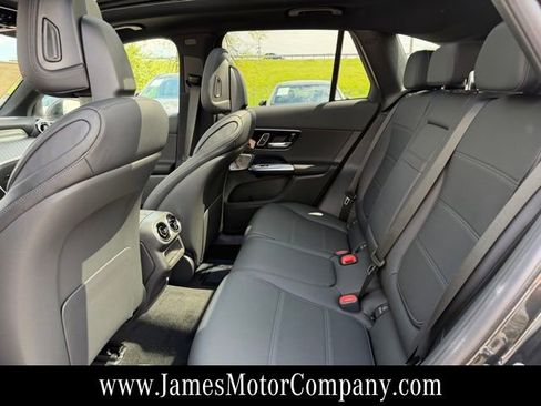 New 2026 Mercedes-Benz GLC 300 4MATIC image 16