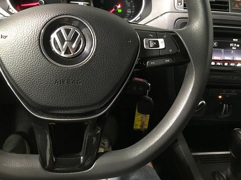 Used 2017 Volkswagen Jetta S FWD image 25