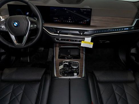 New 2026 BMW X5 xDrive50e w/ Premium Package image 38