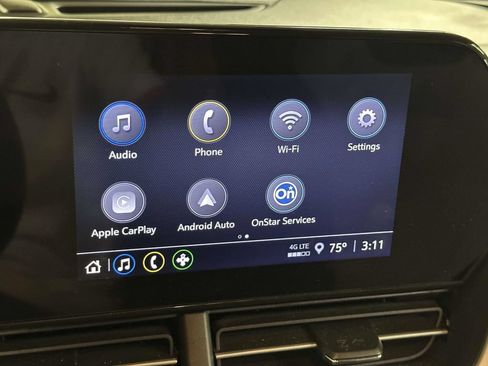 Used 2024 Chevrolet Trax LS w/ LS Convenience Package FWD image 19
