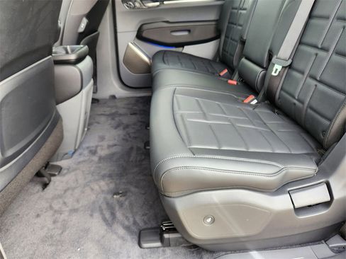 New 2026 Kia EV9 Land image 9