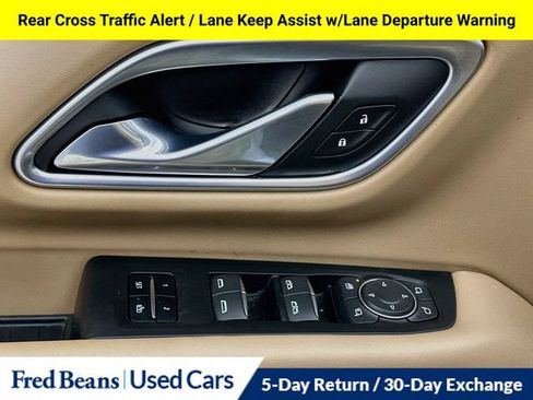 Used 2021 Chevrolet Tahoe Premier w/ Premium Package AWD/4WD image 25