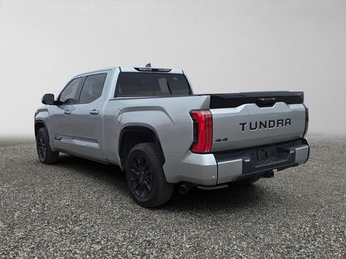 Used 2024 Toyota Tundra Platinum AWD/4WD image 6