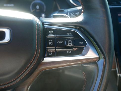 Certified 2023 Jeep Grand Cherokee Summit w/ Adv Protech Group IV image 34