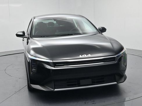 New 2026 Kia K4 EX FWD image 2