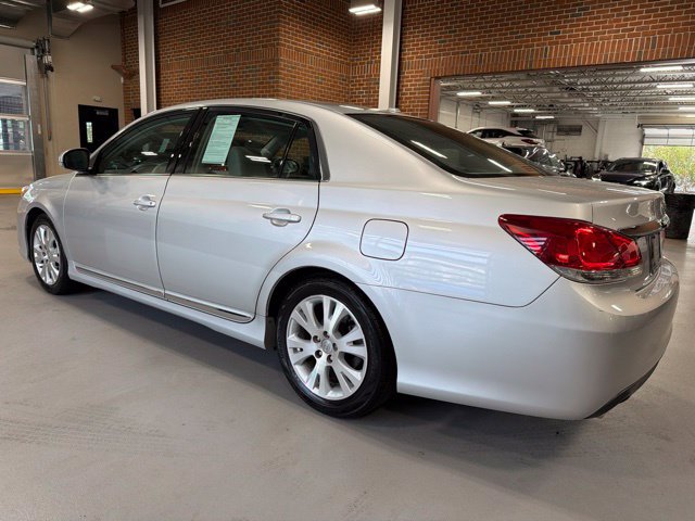 Used 2011 Toyota Avalon FWD image 5