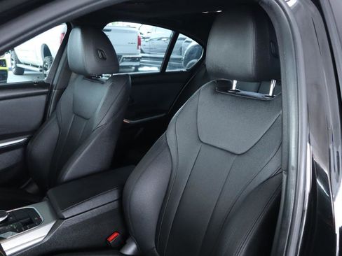 Used 2020 BMW 330i Sedan w/ M Sport Package image 14